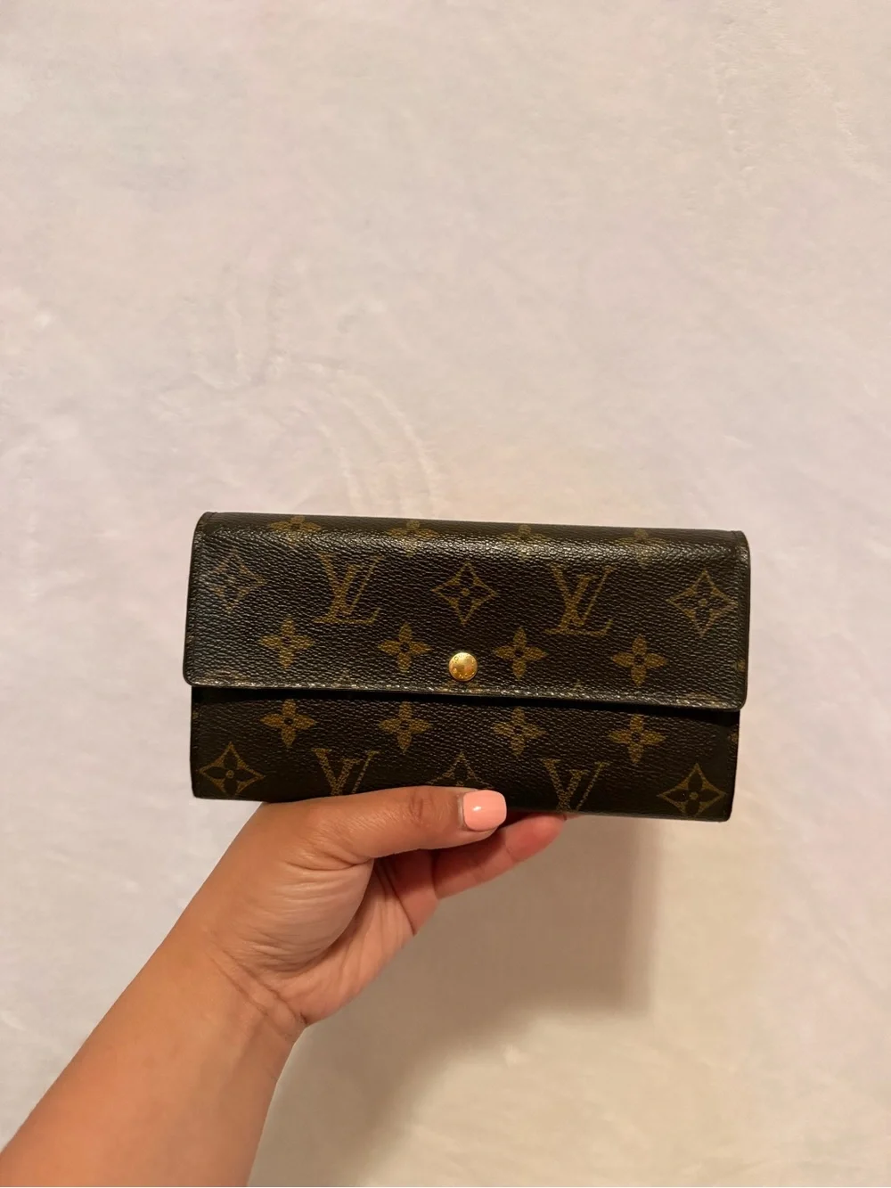 Louis Vuitton Monogram Sarah Wallet with DIY Strap CA1112